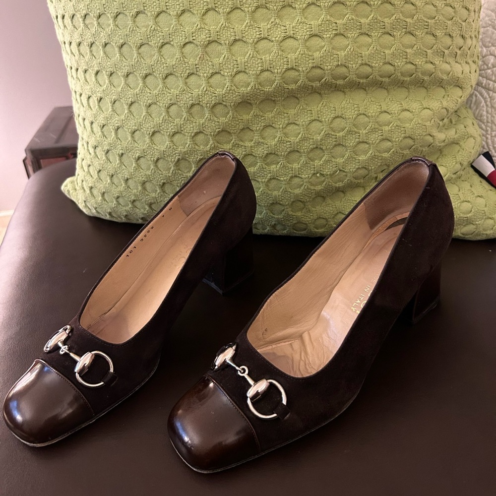 Gucci -- brown suede buckle square toe pumps